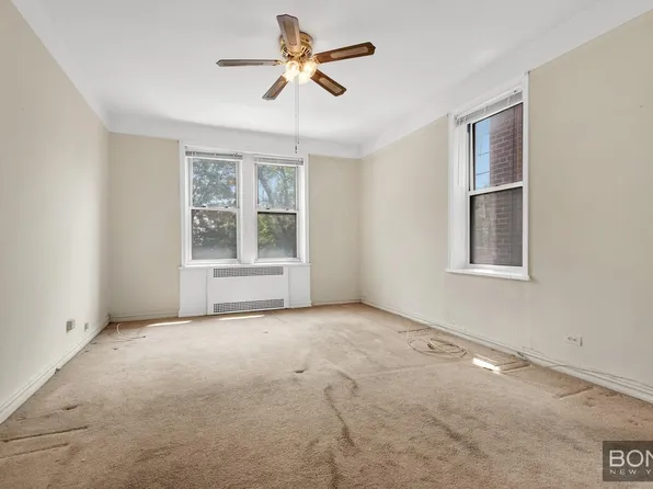 3321 Bruckner Boulevard image 3 of 6