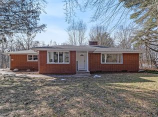 8533 W R Ave, Kalamazoo, MI 49009