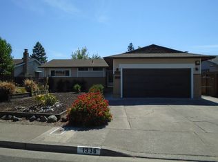 1336 Lupine Rd, Healdsburg, CA 95448