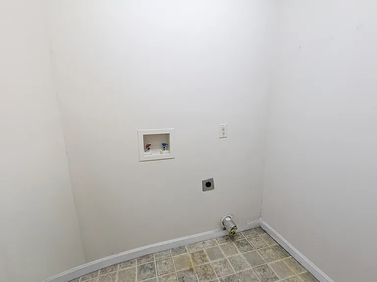 2820 Cardo Dr NW — Photo 7
