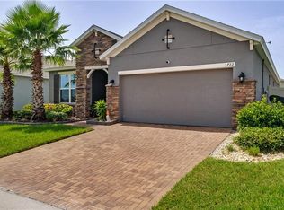 3722 Prairie Reserve Blvd, Orlando, FL 32824