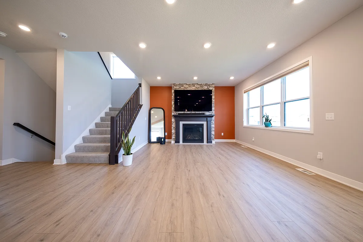 Building Photo - 14306 Acer Ave
