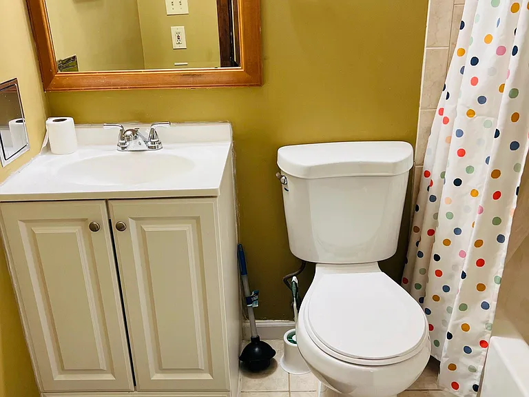 1302 Irving St NW #102 — Photo 15