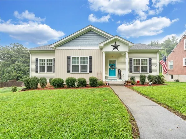 2632 Bandy Rd SE, Roanoke, VA 24014