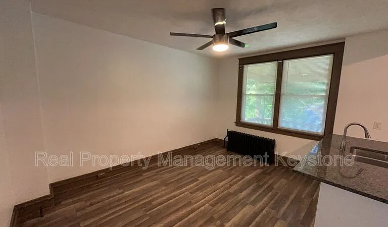 1247 Chartiers Ave #3 — Photo 5