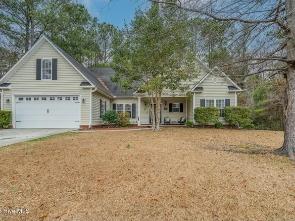 205 Brook Crossing Road, Swansboro, NC 28584