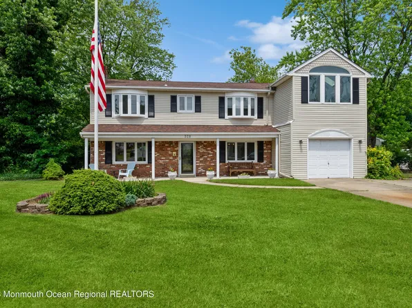 328 Main Street, Middletown, NJ 07748