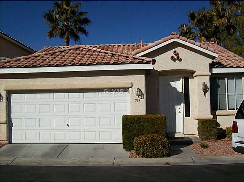 1st image of 964 Whispering Grove Ave