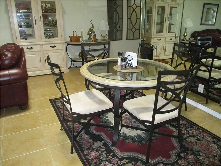 2125 Nantucket Dr — Photo 6