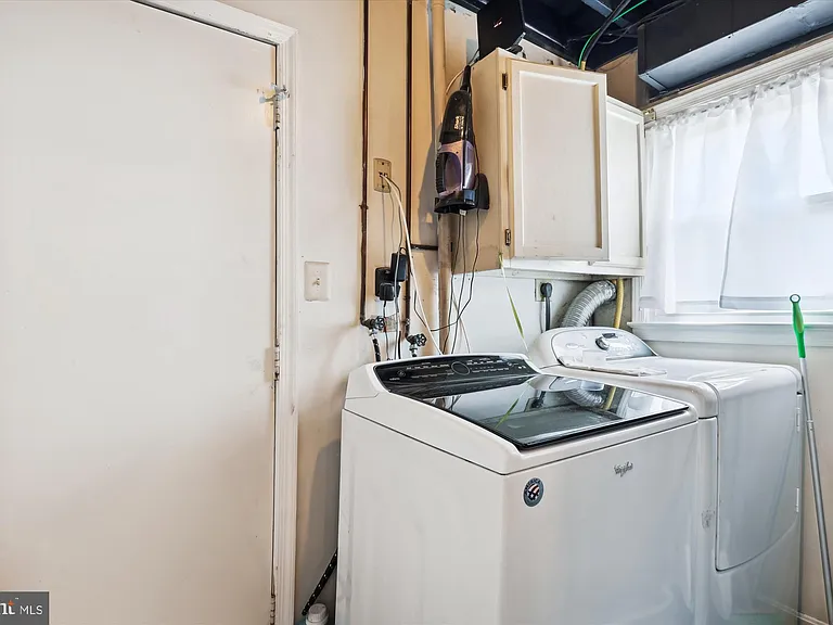 4555 Lantern Pl — Photo 19