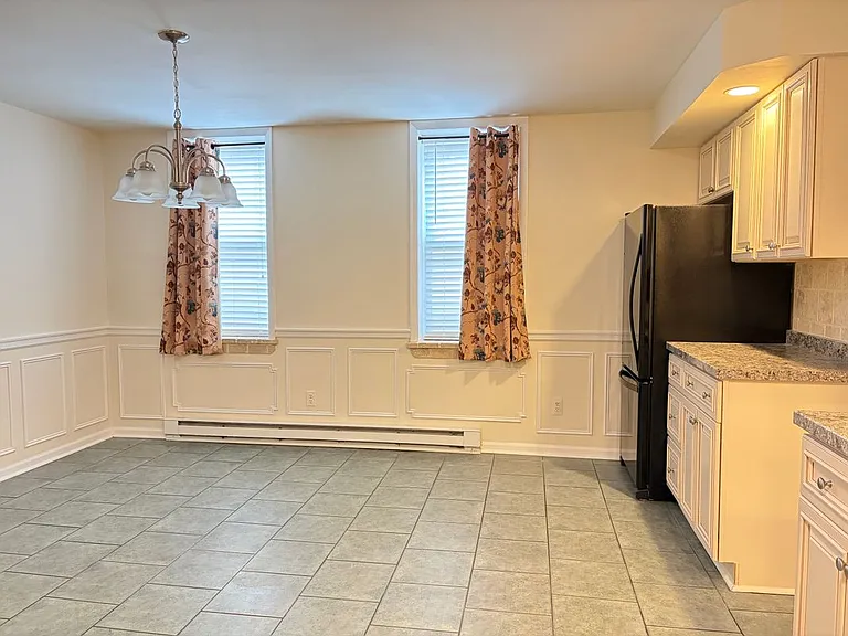283 Orchard St #1 — Photo 13