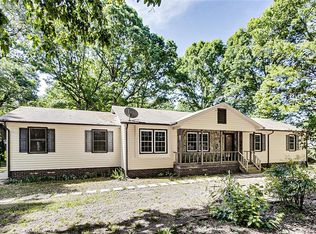 5524 Watchtower Rd, Julian, NC 27283