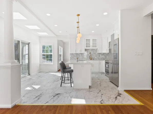 11606 N Star Dr, Fort Washington, MD 20744