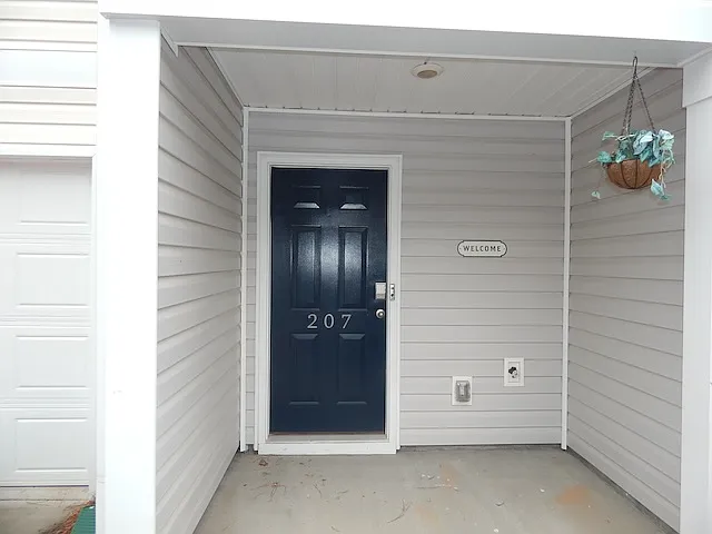 207 Oakmont Valley Trl
