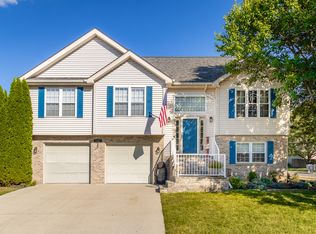 2083 Sumpter Trl, Columbus, IN 47203