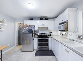 12125 75a Ave #215, Surrey, BC V3W1B9