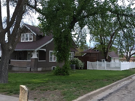 Corner lot