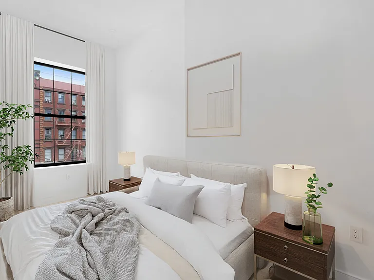 149 2nd Ave #1 — Photo 9