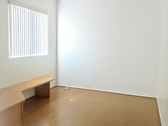 5th image of 16543 N Naegel Dr