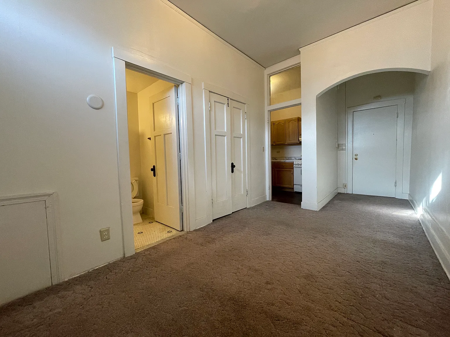 536 North Ave — Photo 3
