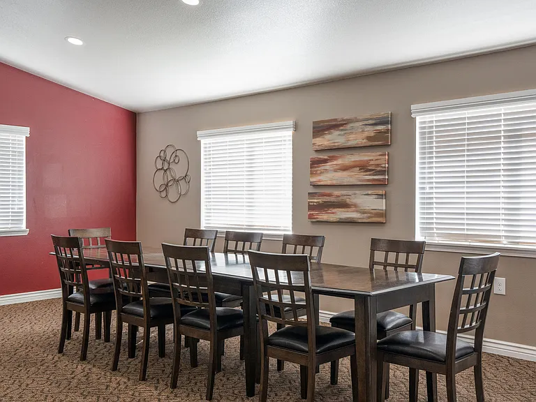 Meadow Crest Apartments — Photo 21