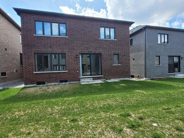 113 Bearberry Rd — Photo 33