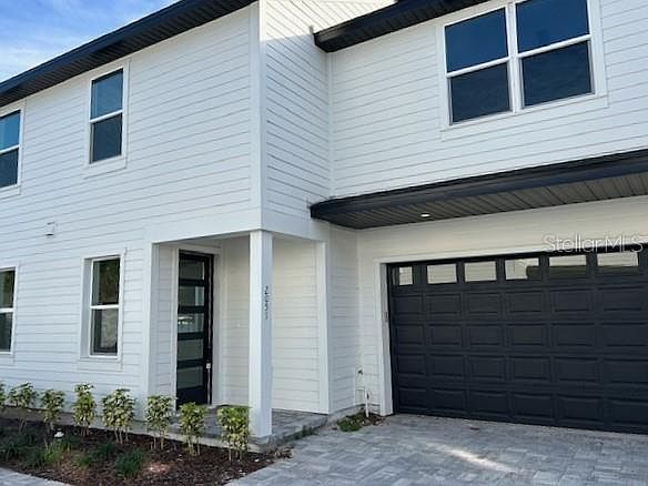 1st image of 2051 PEEL AVENUE