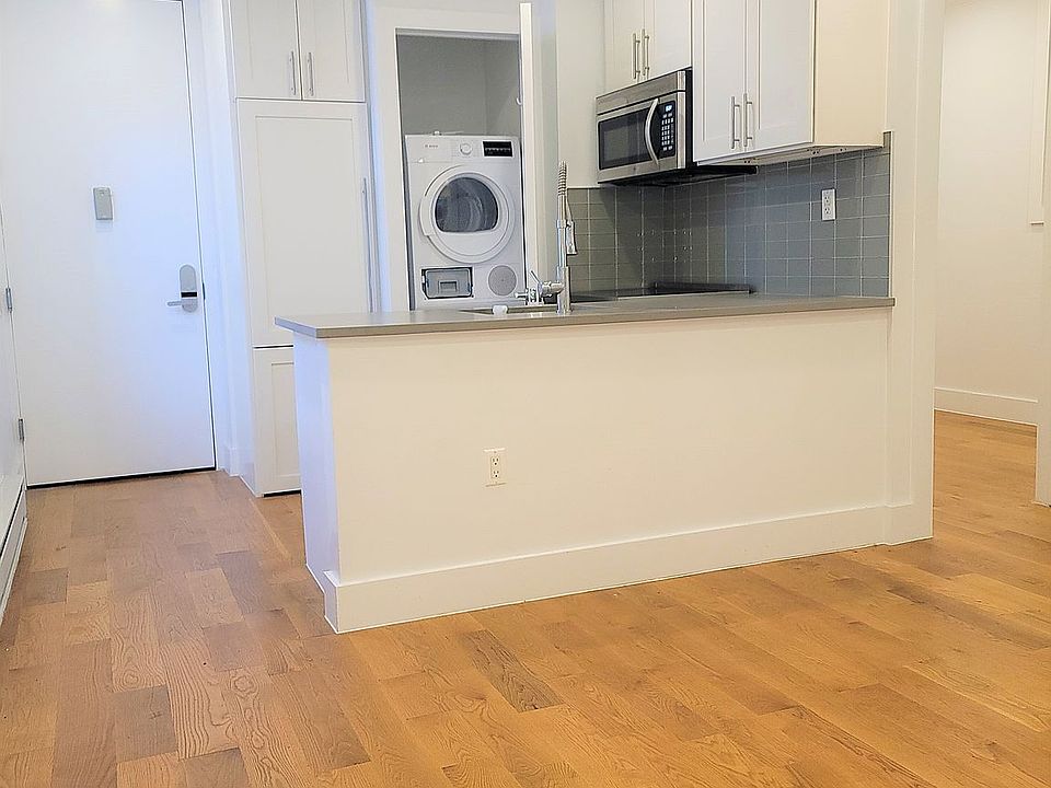 1st image of 151 8th Ave #4DD