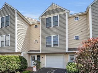 400 High St UNIT 2, Hampton, NH 03842
