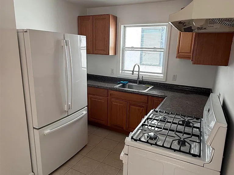 51 Godwin Ave #2 — Photo 5