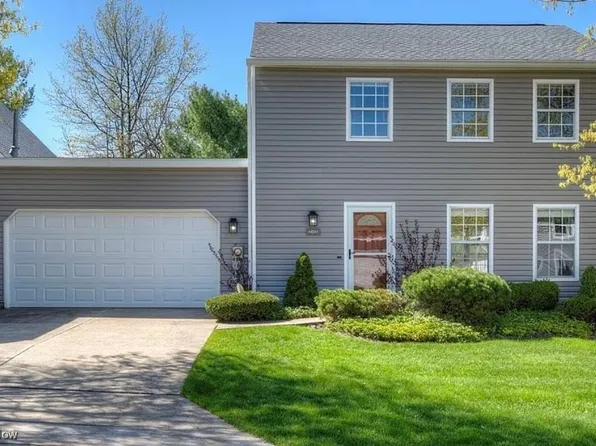 14541 Cross Creek Ln, North Royalton, OH 44133