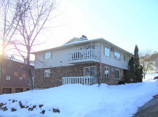 10 Mesa Ct #3, Madison, WI 53719