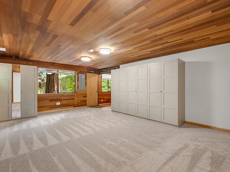 6671 E Mercer Way — Photo 19