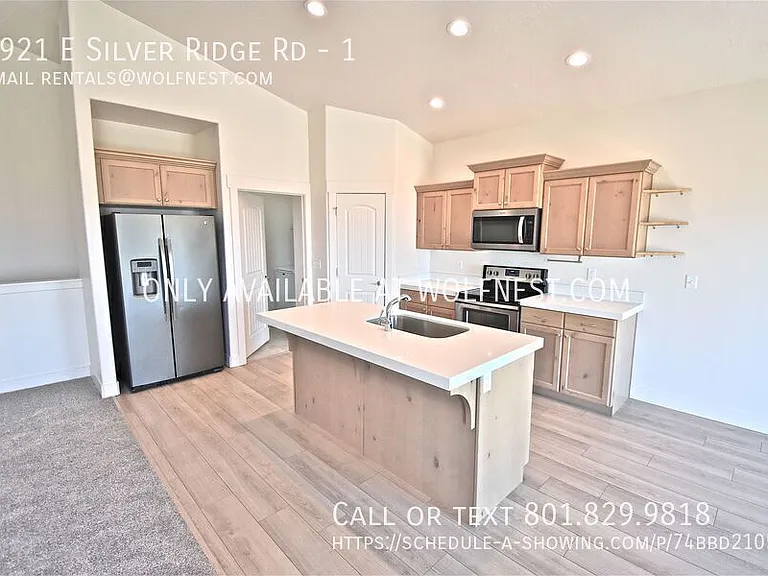4921 E Silver Ridge Rd #1 — Photo 9