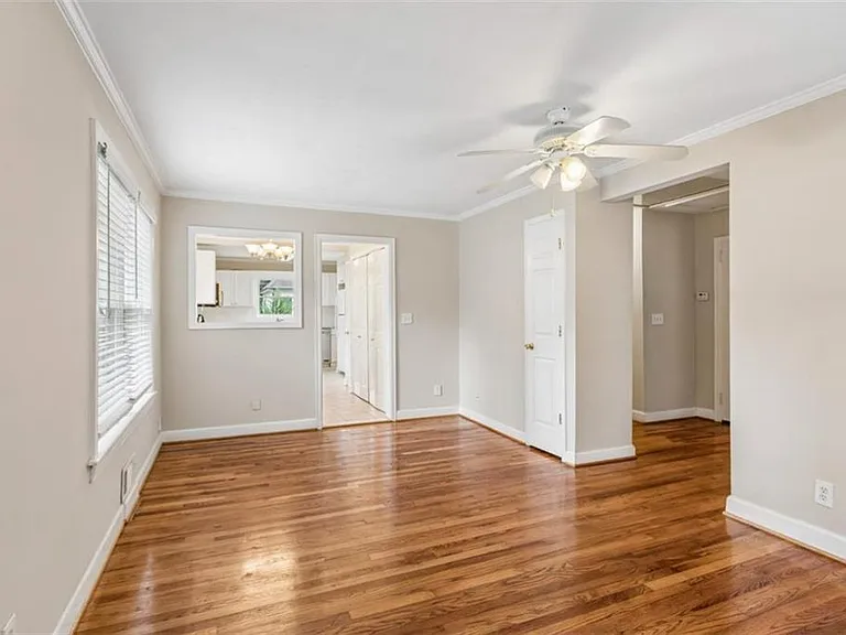 1910 La Dawn Ln NW — Photo 6