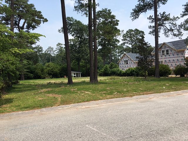 2nd image of 1003 Burwell Ln