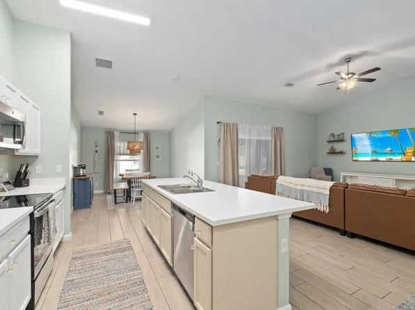 1697 SW Day Street, Port St Lucie, FL 34953