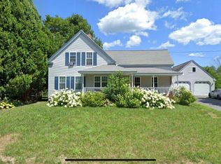 109 Oak Hill Rd, Auburn, ME 04210