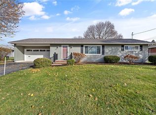 201 Saltmakers Rd, Liverpool, NY 13088