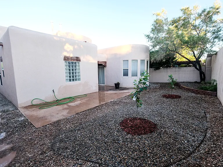 531 Via Patria SW #1 — Photo 2