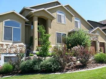 2nd image of 1045 E Black Forest Dr