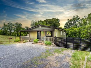 133 Kitzmiller Rd, Gray, TN 37615