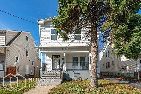 1st image of 183 Ellery Ave Floor 2