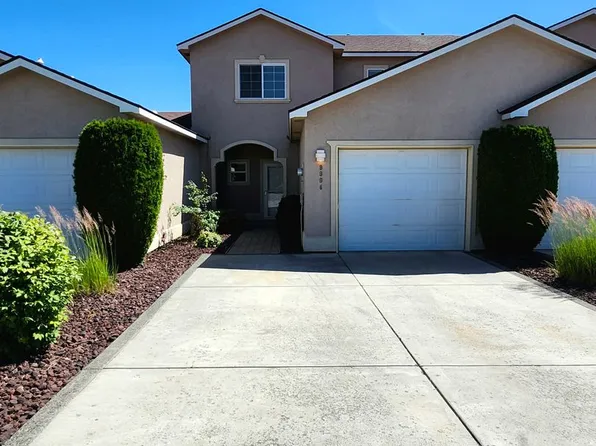 9904 Mia Ln, Pasco, WA 99301