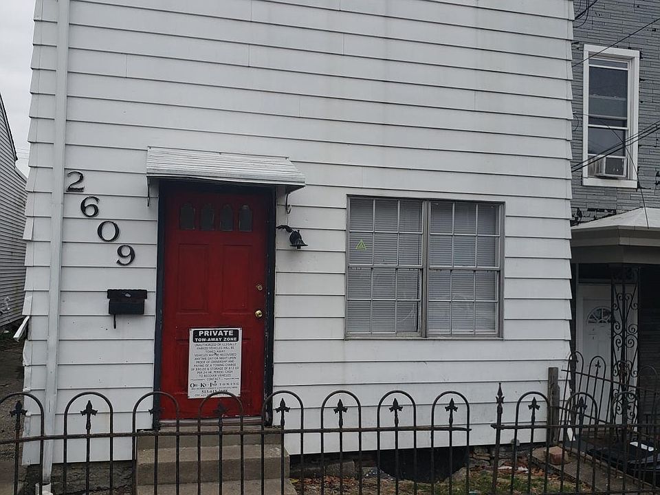 1st image of 2609 Glendora Ave