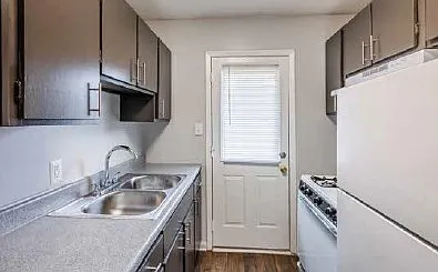 Floor plan 2 Bed 1 Bath - Silver