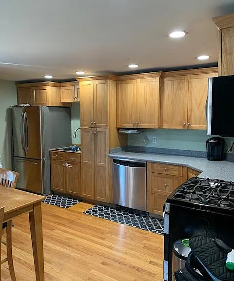 175 Athens St — Photo 1