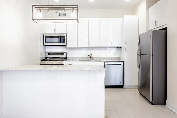 Rented by Compass | media 10