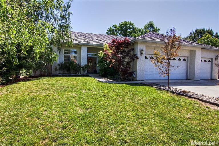 1st image of 2278 Grouse Dr