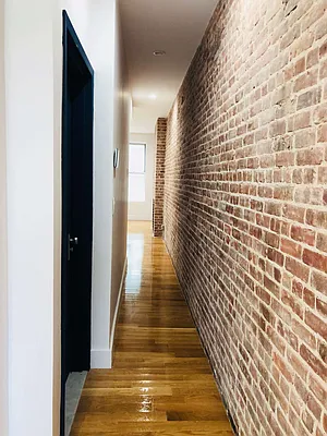 Rented by Michal Kuras, LREB | media 23